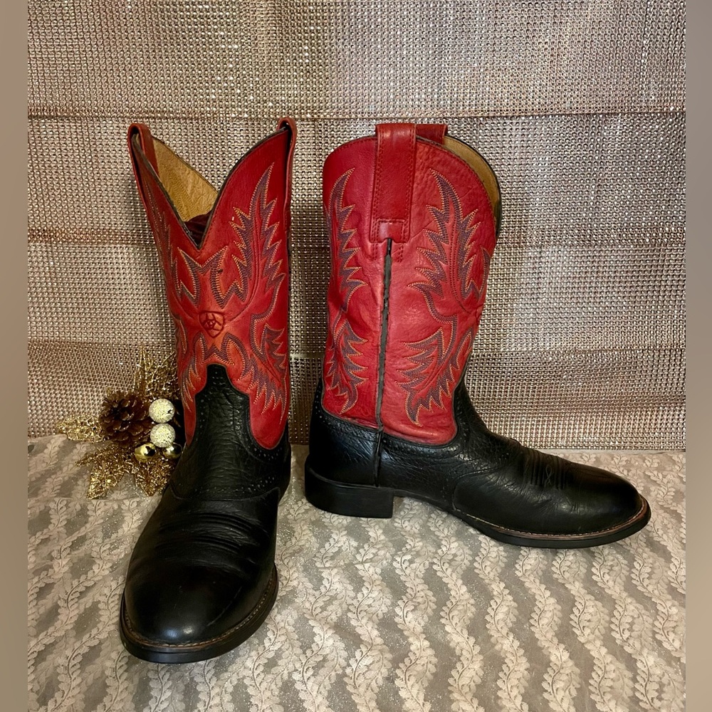 🔥🔥🔥Men’s Ariat RED Leather Cowboy Western Boots Sz 8D